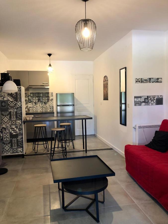 Studio Avec Exterieur Ombrage Saint-Marcel-lès-Valence Eksteriør bilde